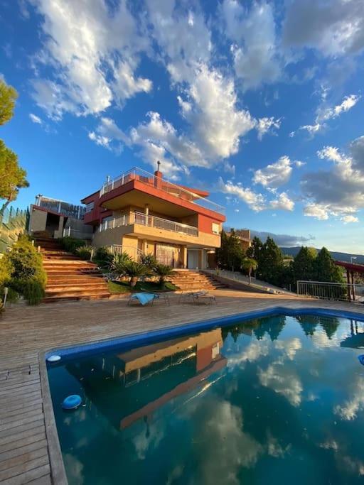 Villa Gloria Los Lopez ภายนอก รูปภาพ